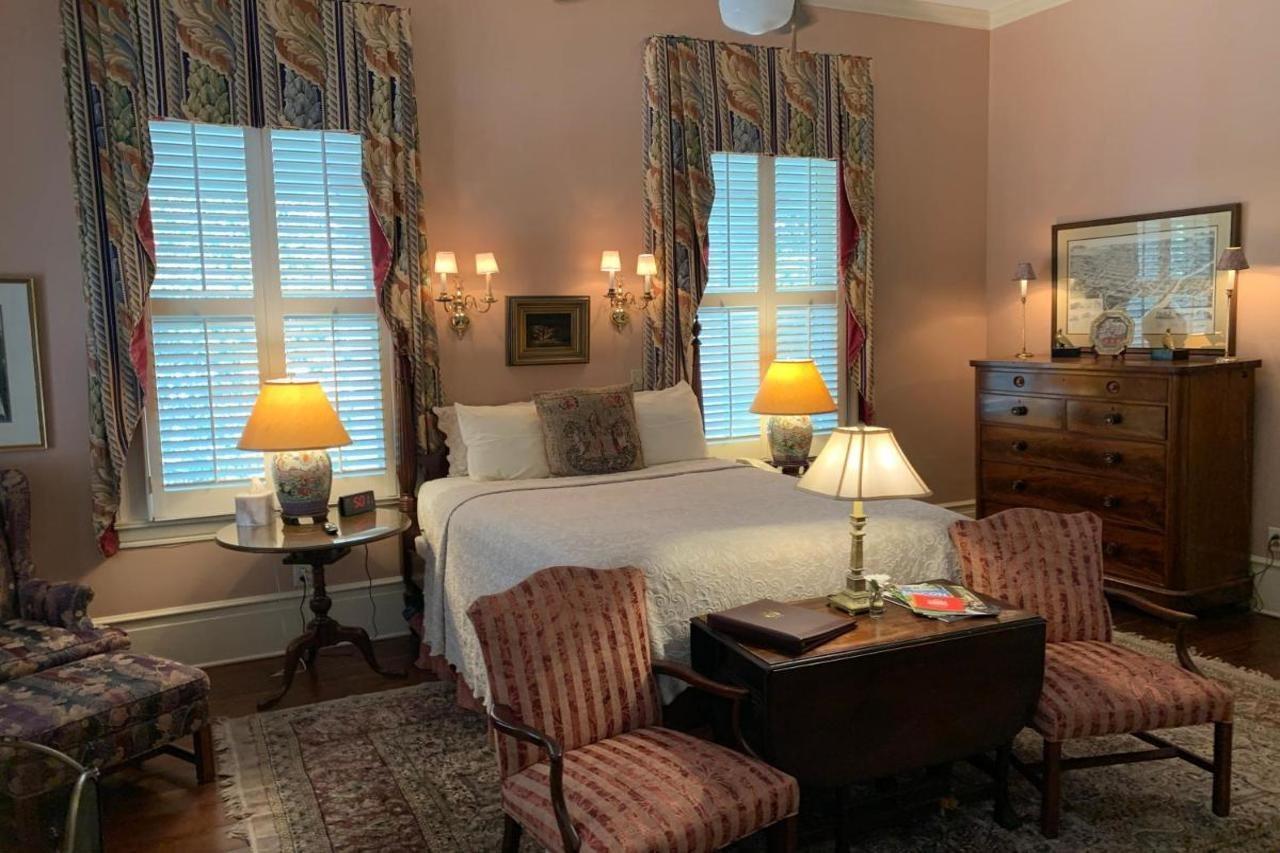 1842 Inn メイコン エクステリア 写真